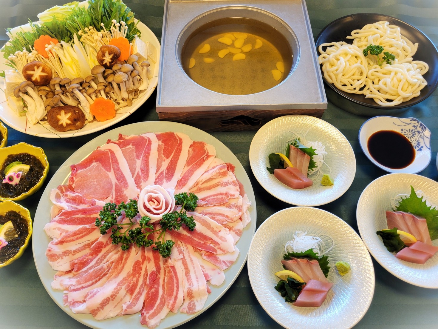鹿児島名産の黒豚を料理長こだわりの出汁でいただくしゃぶしゃぶプラン♪【2食付】