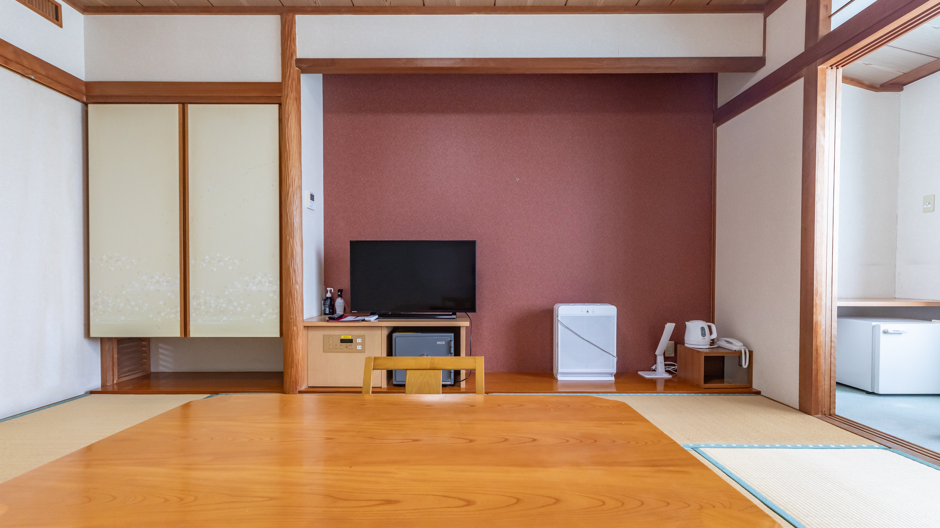 【禁煙】和室10畳（バス・トイレ共用）【3階】