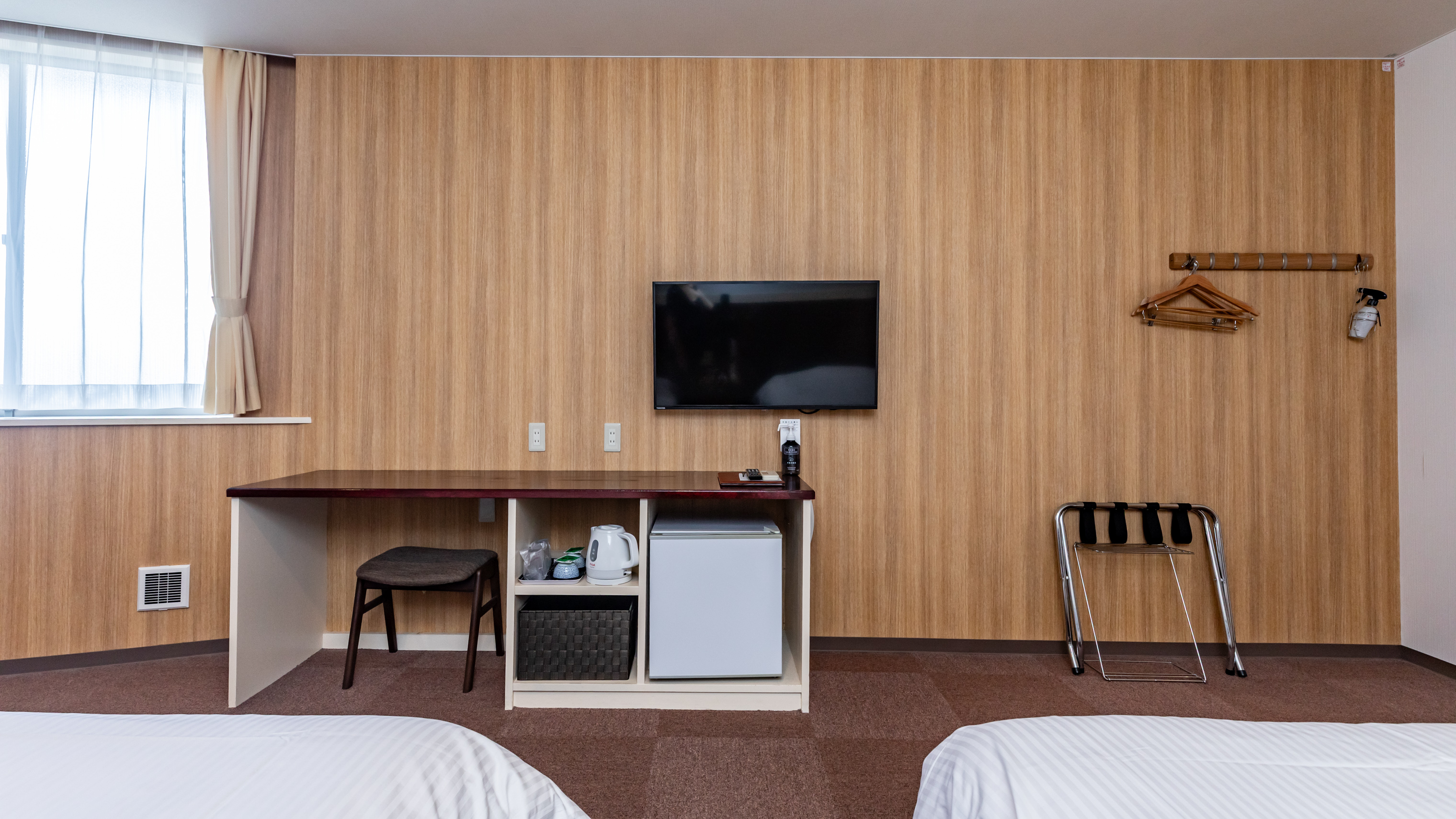 【禁煙】ワイドツイン【2階】（洋室）