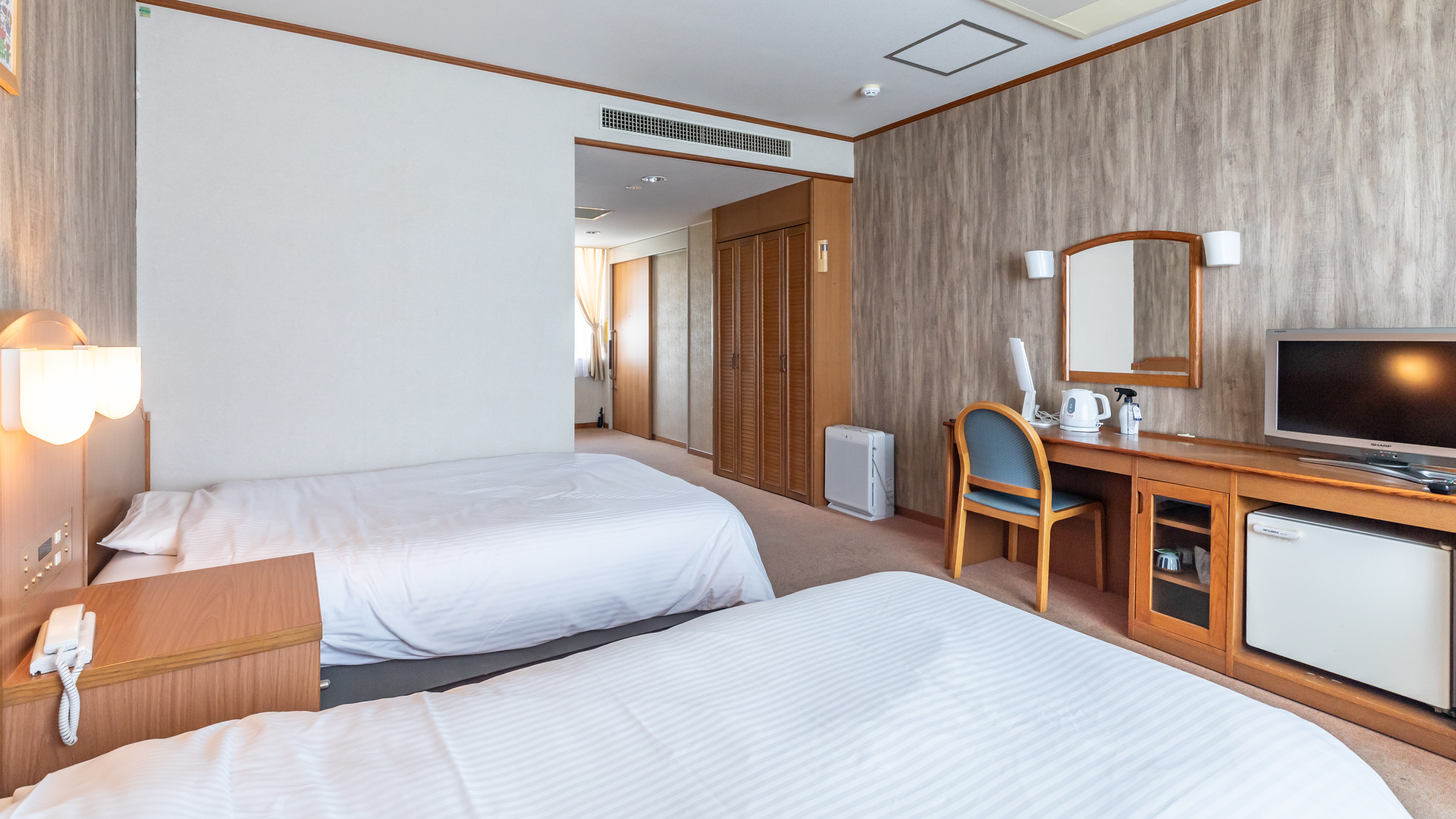 【禁煙】バリアフリーツイン【3階】