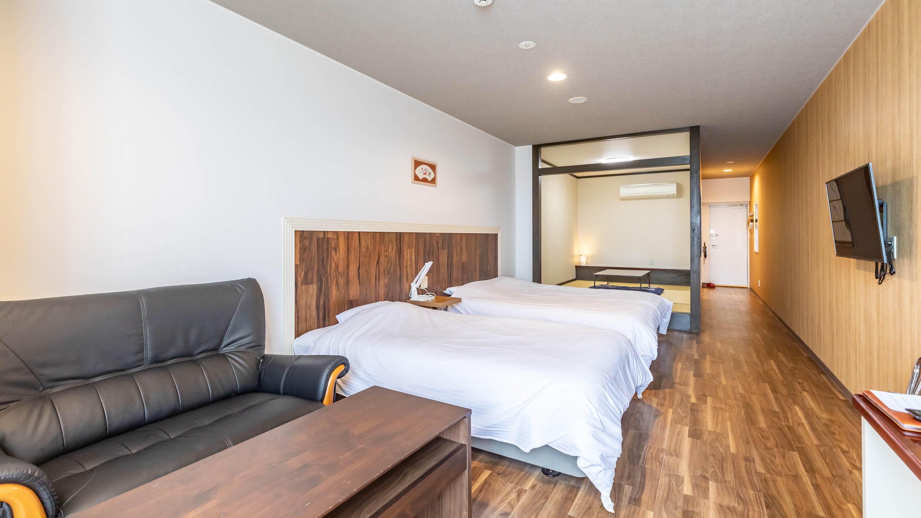 【禁煙】ワイドツイン【2階】（和洋室）