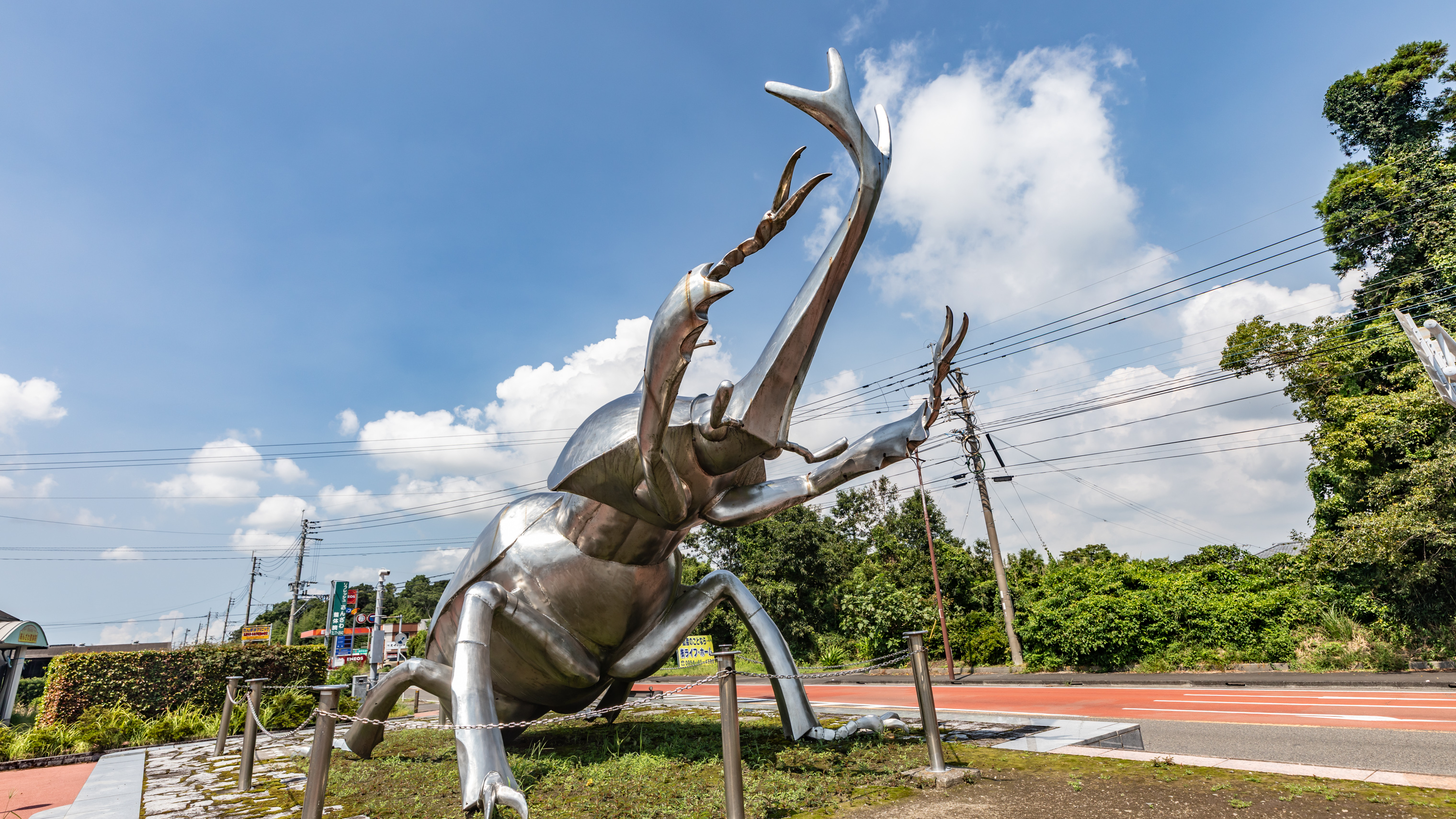 昆虫モニュメント