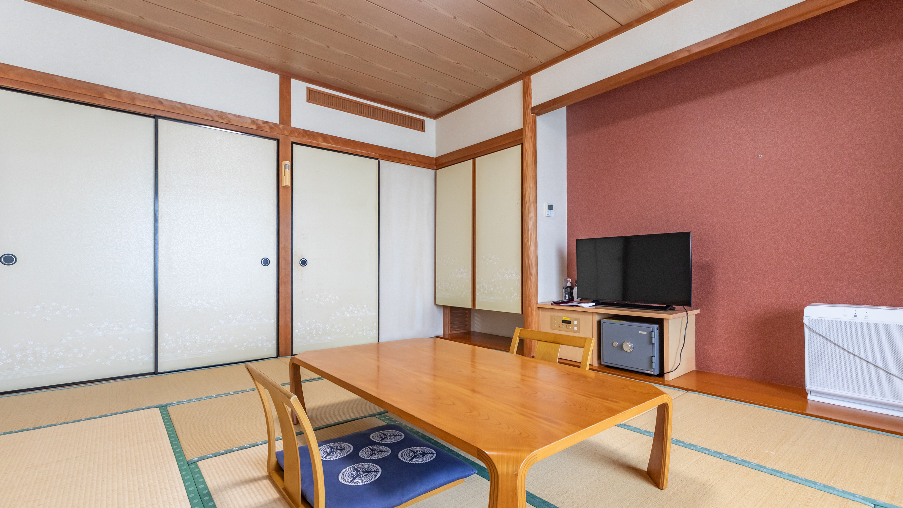 【禁煙】和室10畳（バス・トイレ共用）【3階】