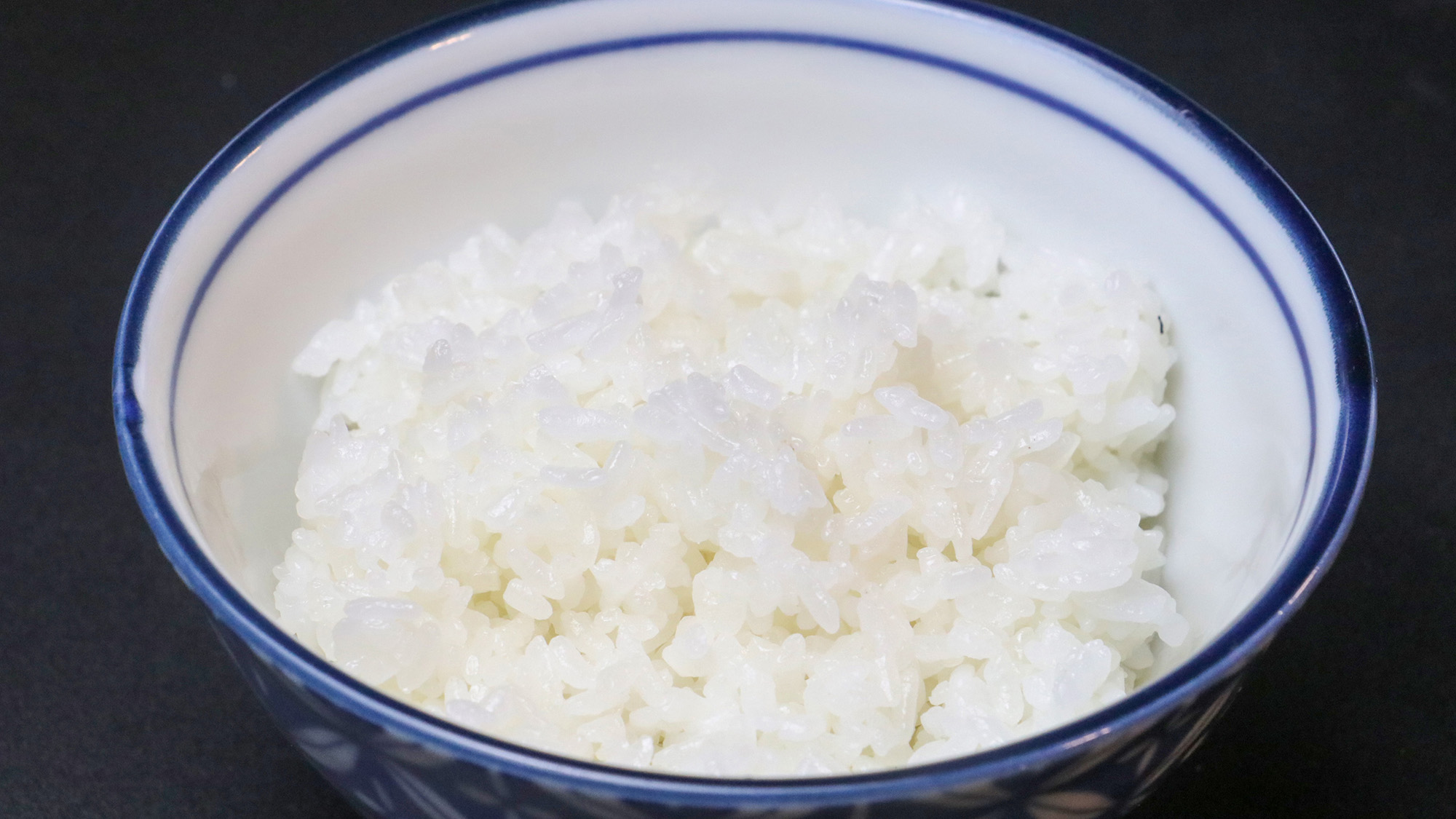 #朝食一例　甘みが強くふっくらとした食感の岩手県産のお米を使用。