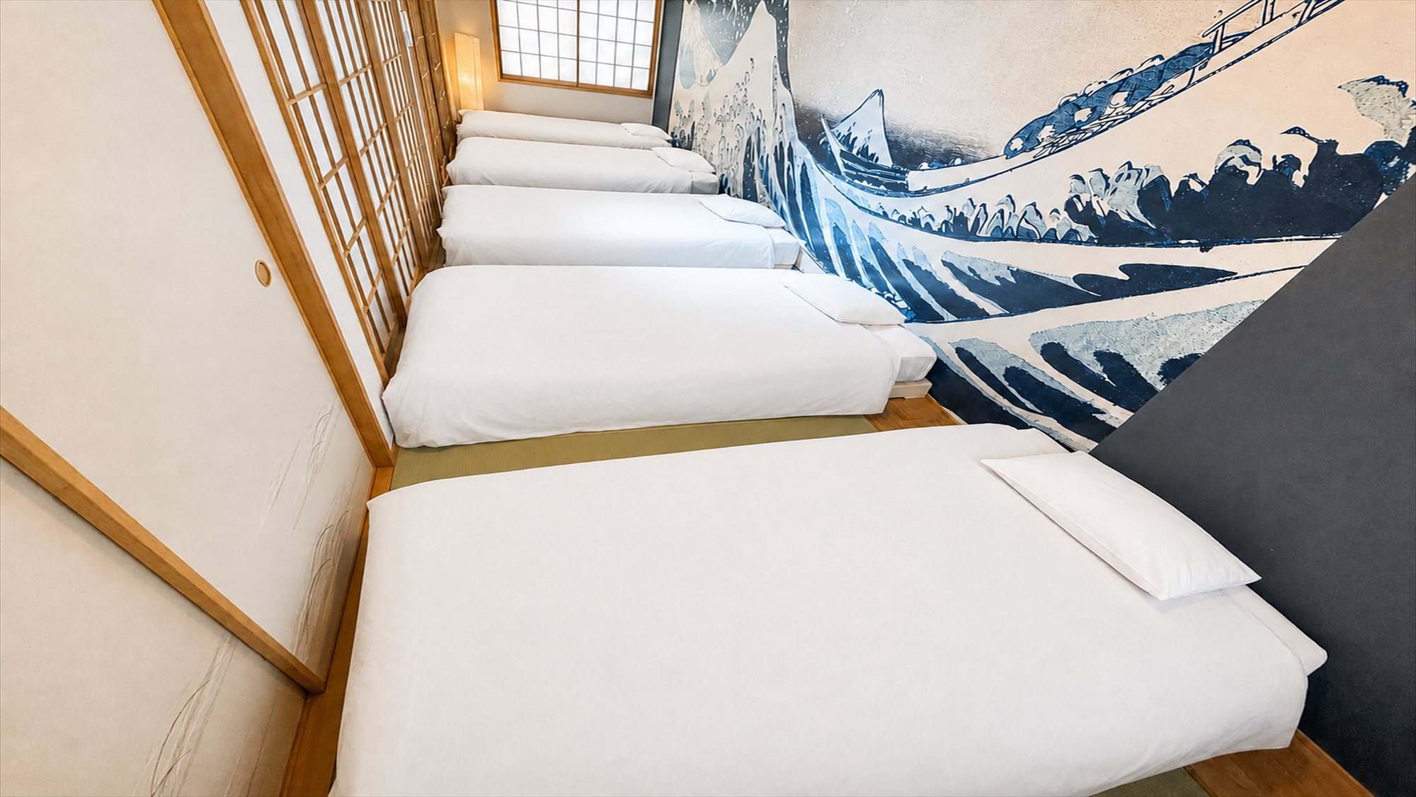 【楽天スーパーSALE】【素泊まり】北斎の浮世絵に泊まれる！上野下町のレトロな一軒家｜ミラブルゼロ