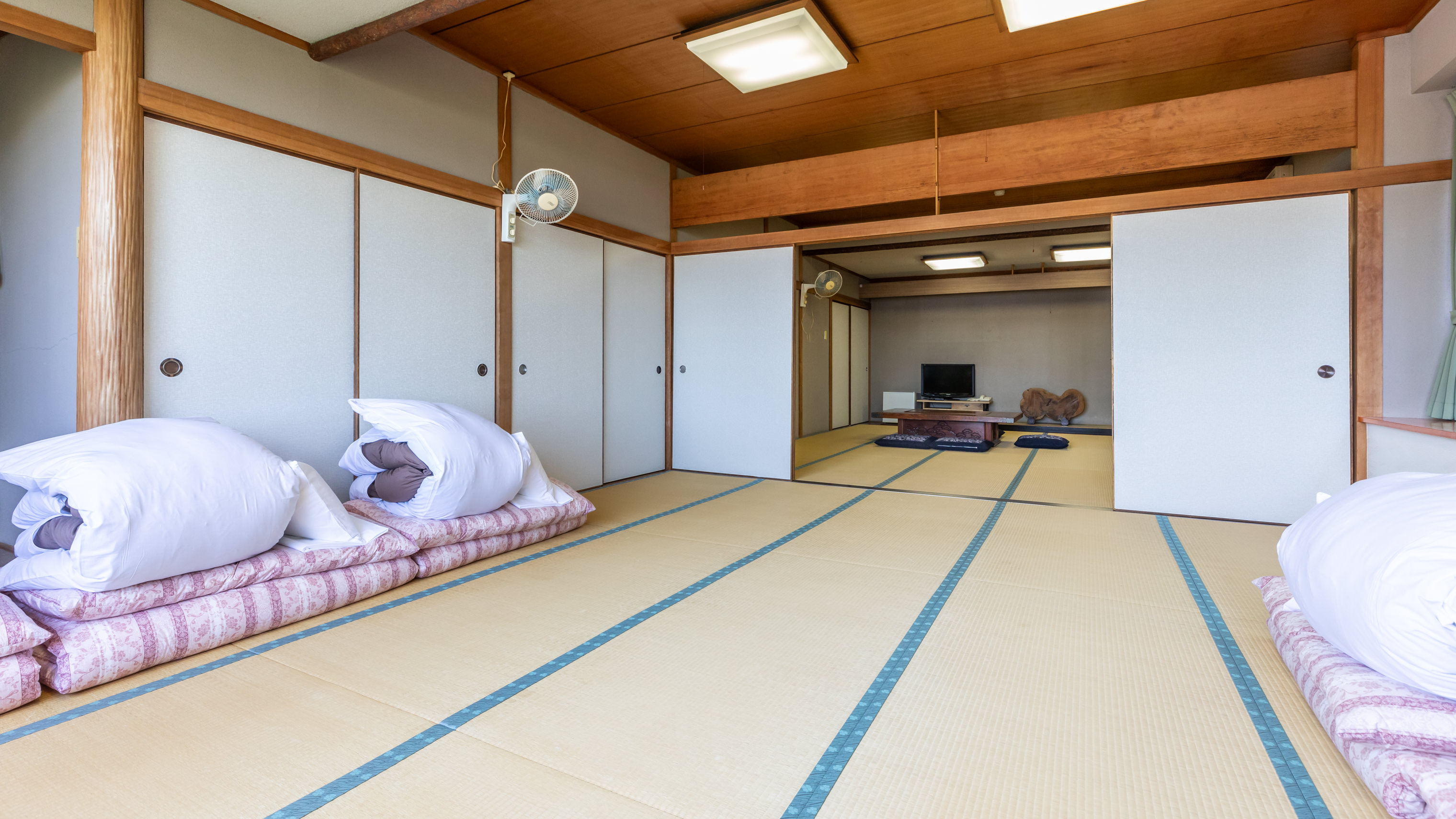 【禁煙】和室12名様（バス・トイレ共用）