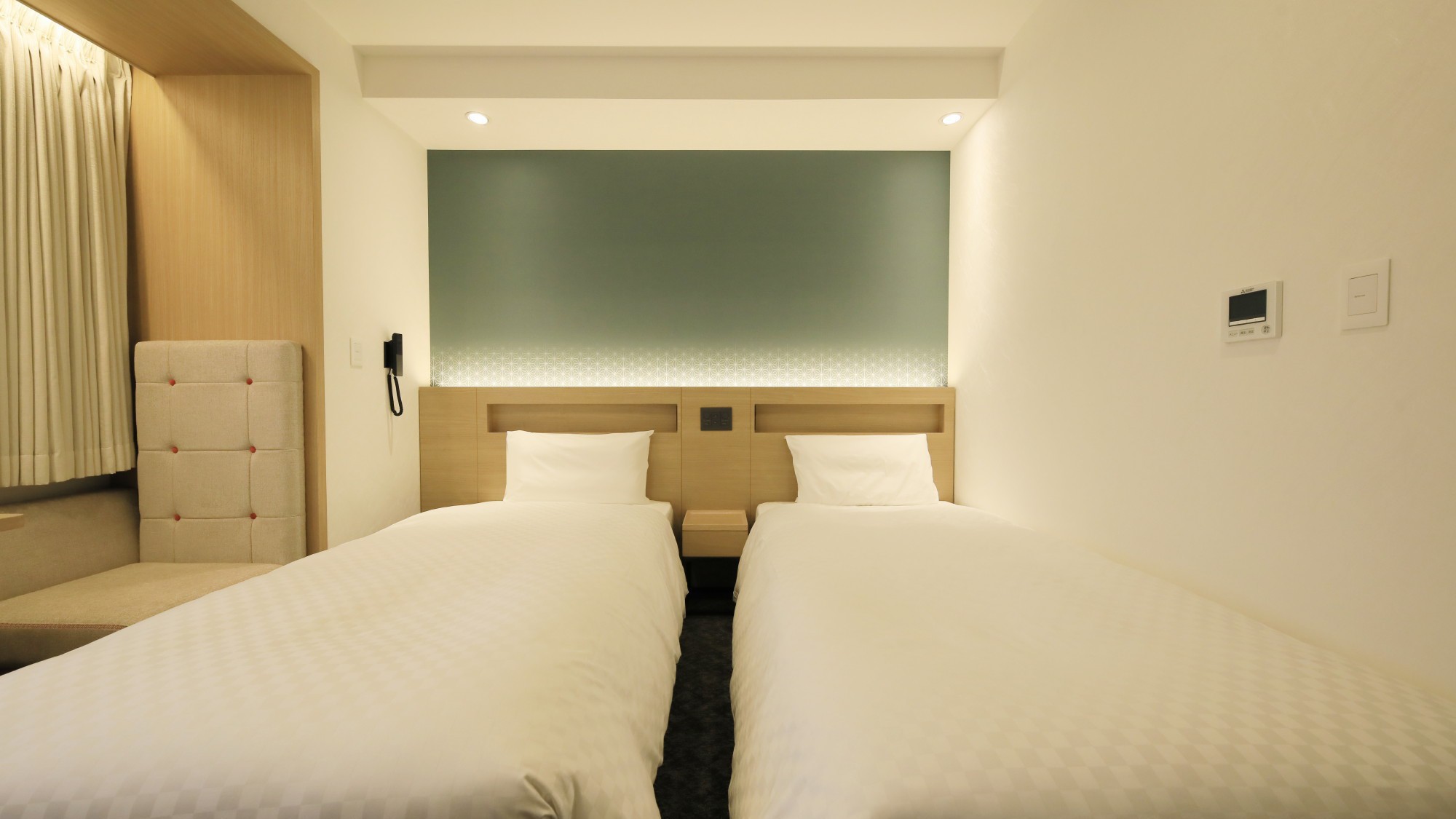 ツイン(19㎡ / 100cmサイズベッド)