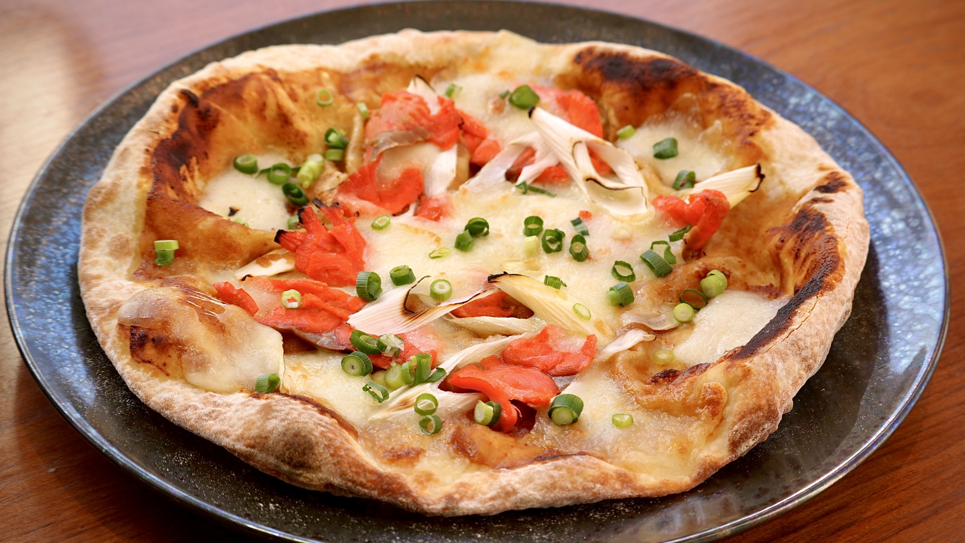 【ランチ】米沢のマルヒラ味噌のピッツァ