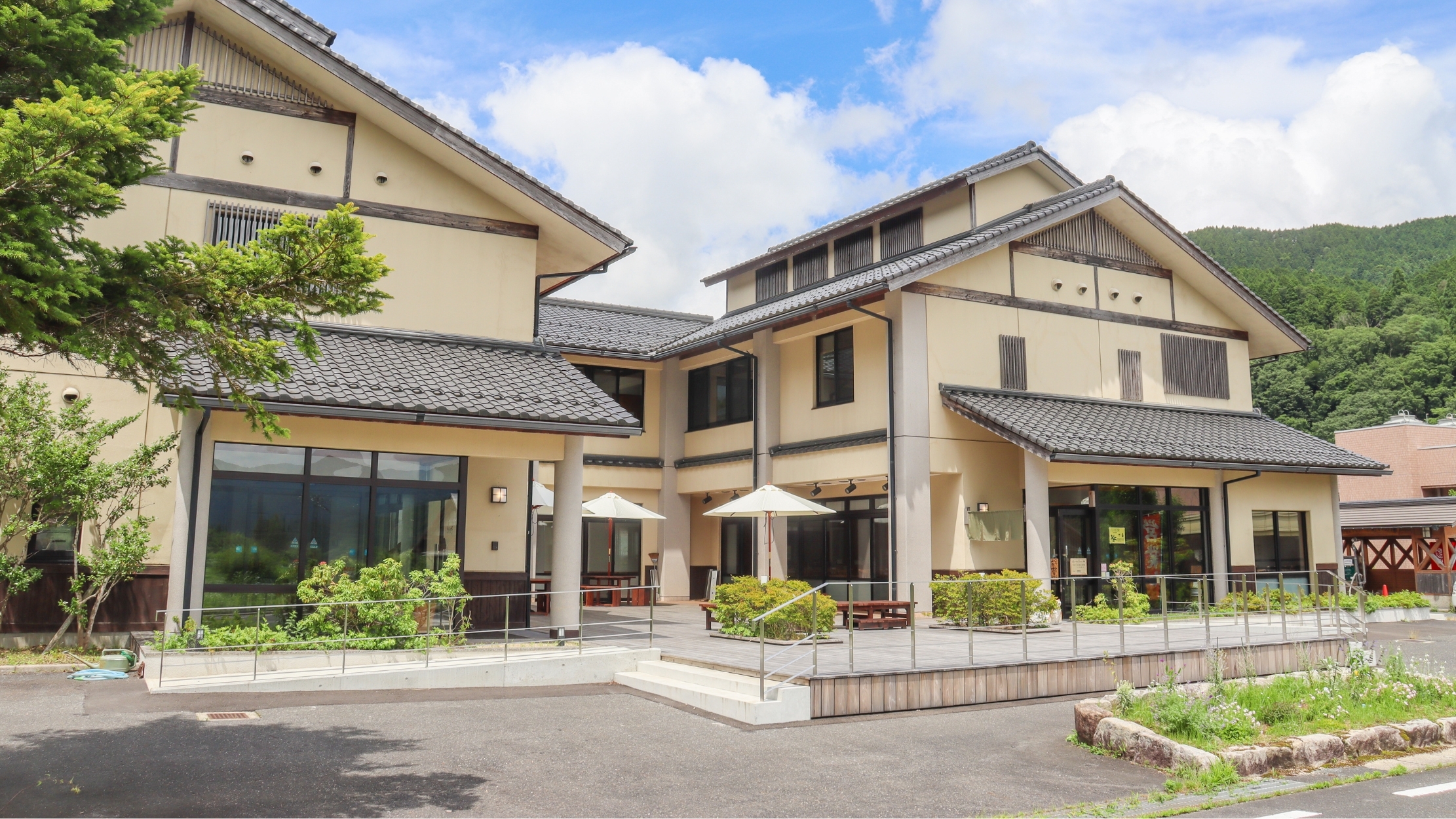 もえぎの里　あば交流館