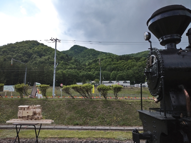 木工SLのレンタルもしてます。遠軽町丸瀬布　雨宮２１号機と　本物とご対面