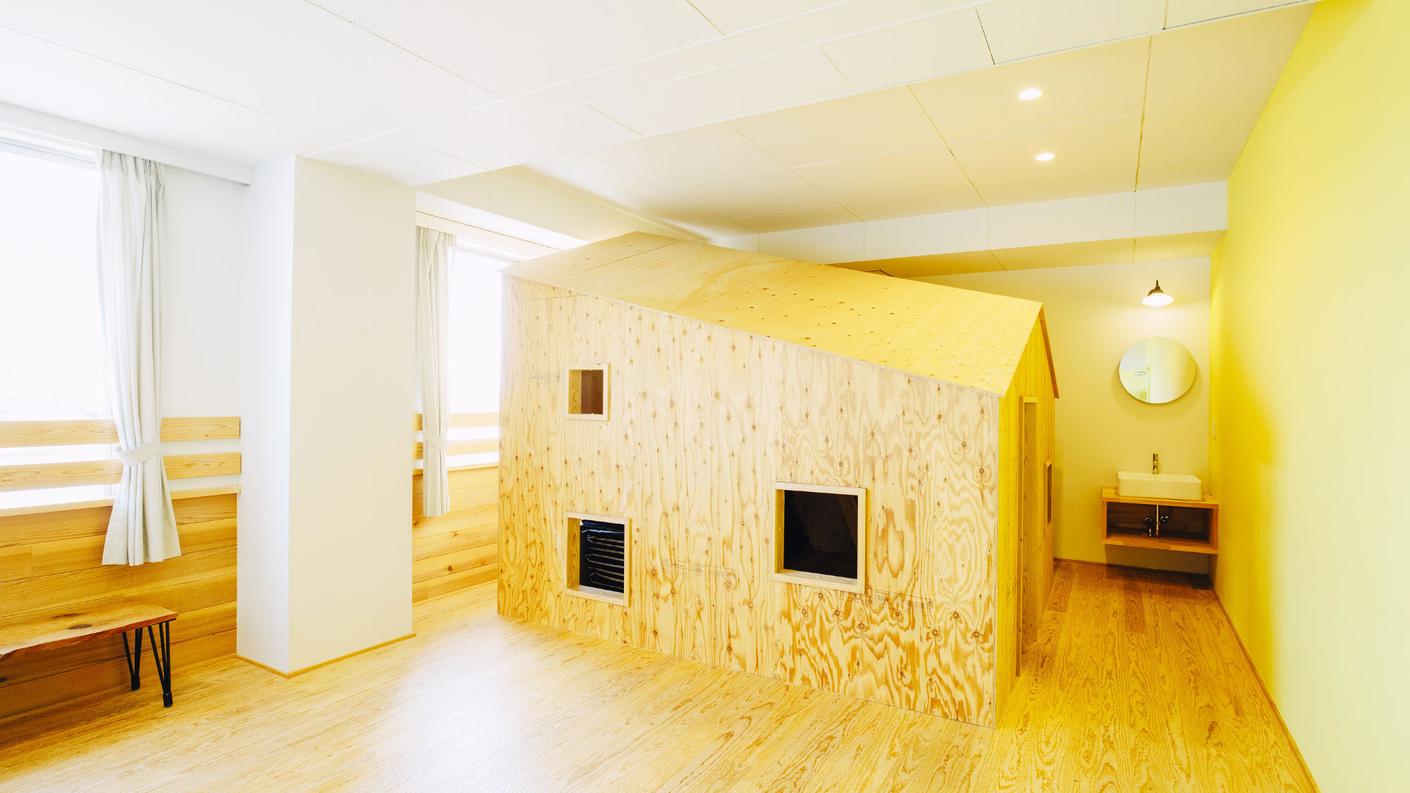 【ファミリールーム〜ハウス〜】最大8名様まで★木の小屋付