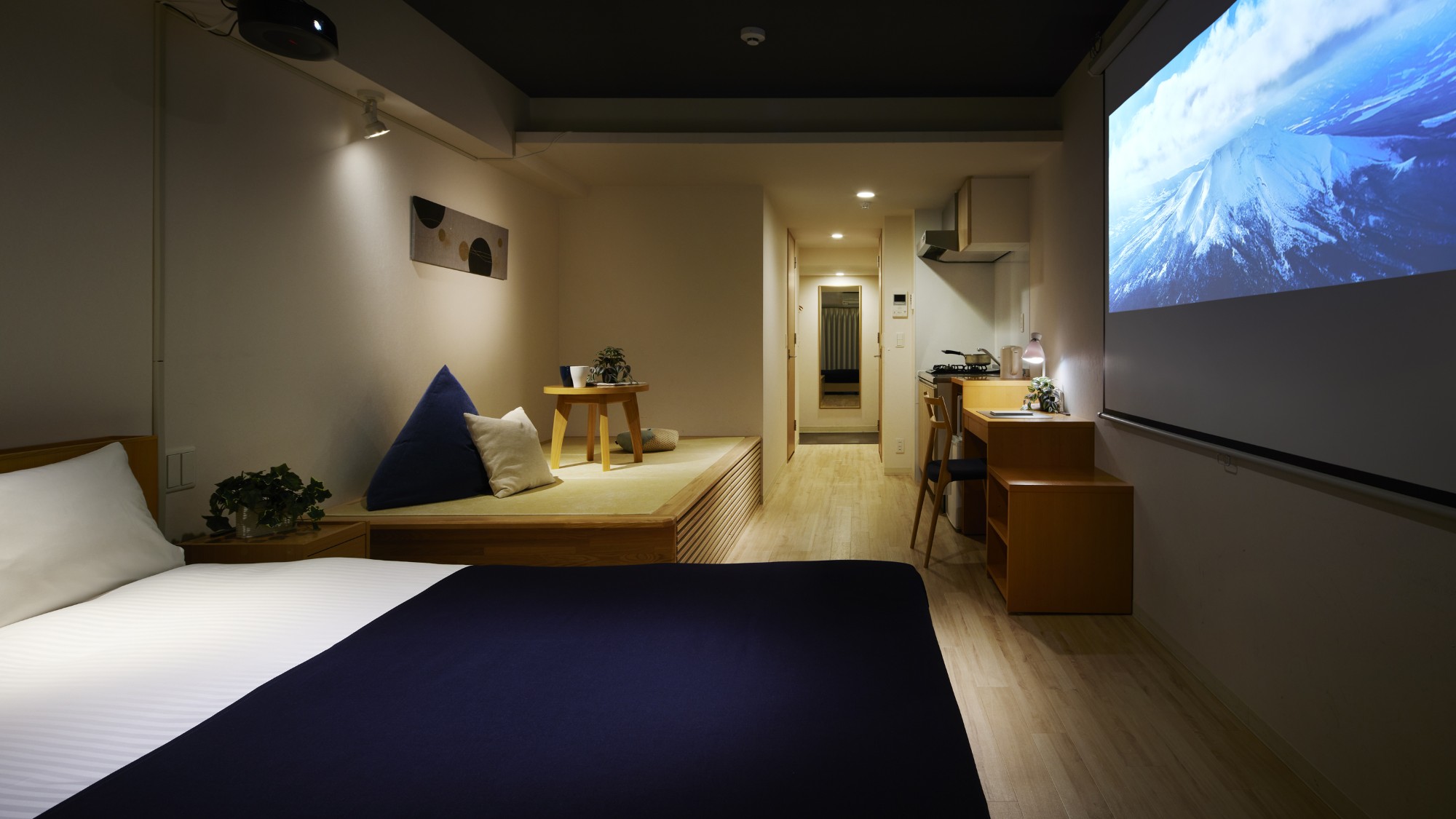 Theater Double Room B シアターダブルBルーム