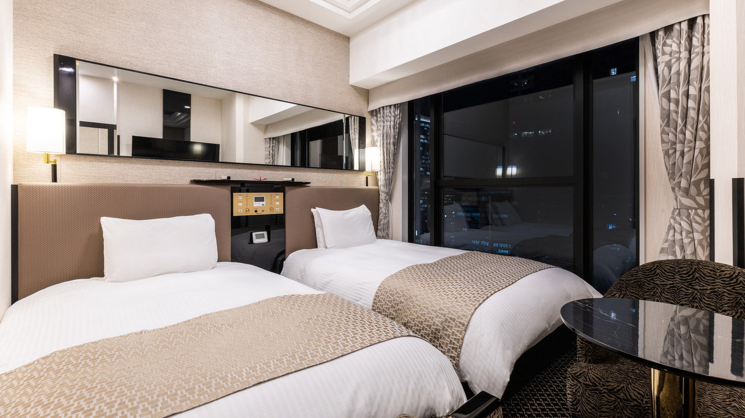 コンフォートツインルーム【トップフロア】【夜】