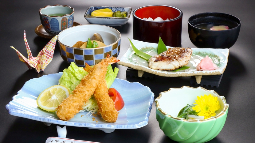 【平日限定・リーズナブル2食付き】定食スタイルでお安く！ゆったり温泉を堪能。ビジネスにもおすすめ！