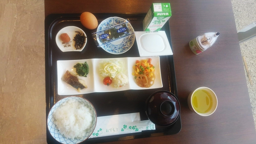 *【軽朝食】ご宿泊のみなさまに無料で軽朝食をご用意しております。