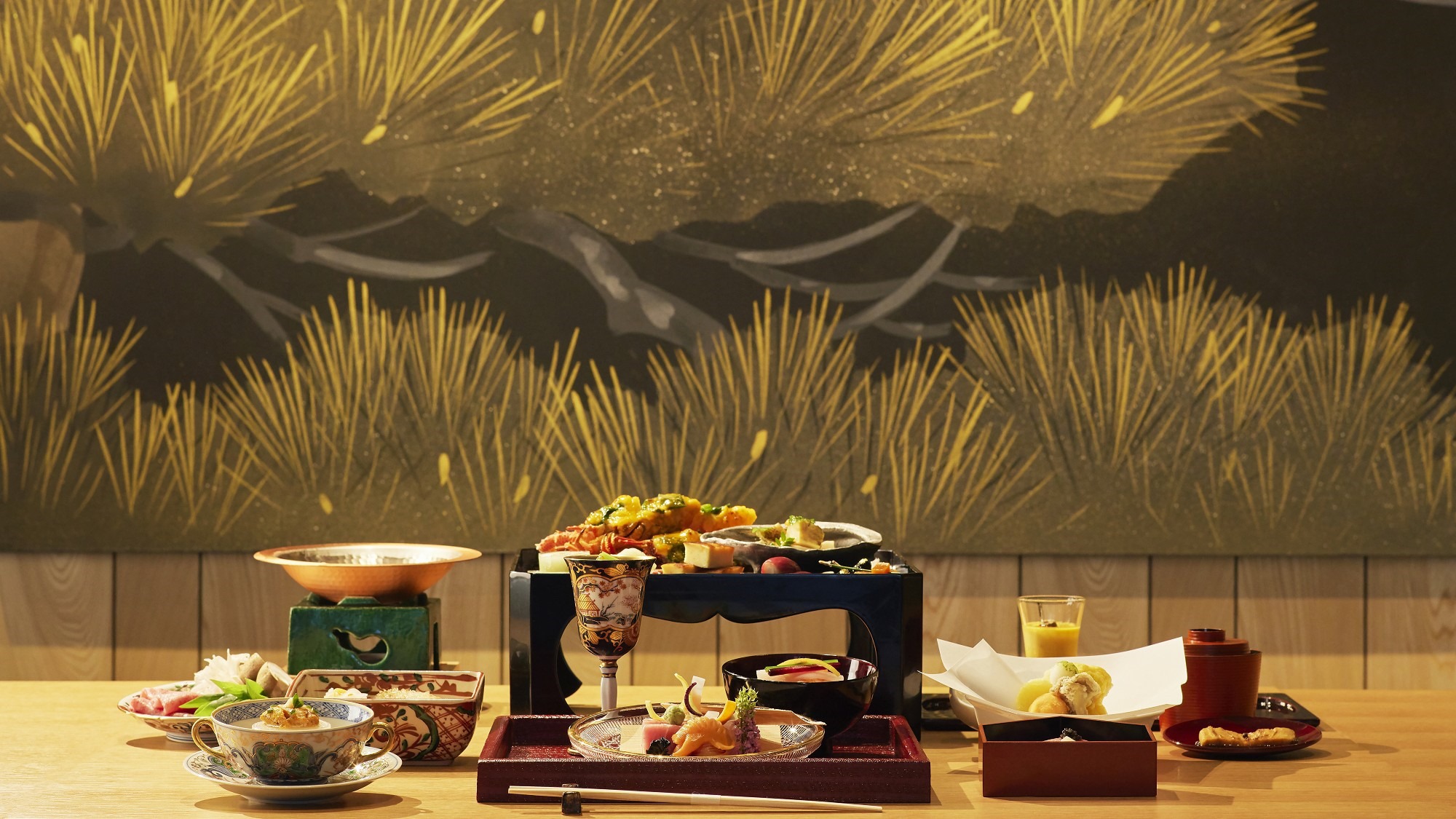 【さき楽60】早期予約で特別料金　旬を味わう和空会席プラン／2食付