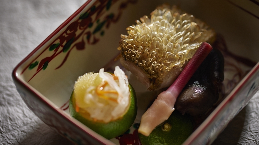 【さき楽60】＜旬彩会席＞早期予約で特別料金　季の妙味を味わう基本会席／2食付