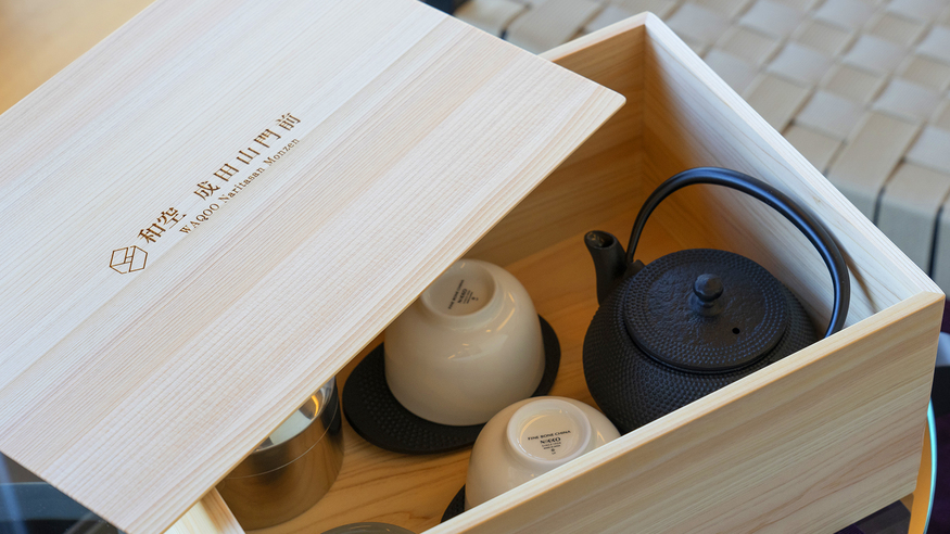 【こだわりのお茶セット】南部鉄器の急須で淹れるお茶をぜひご賞味ください。