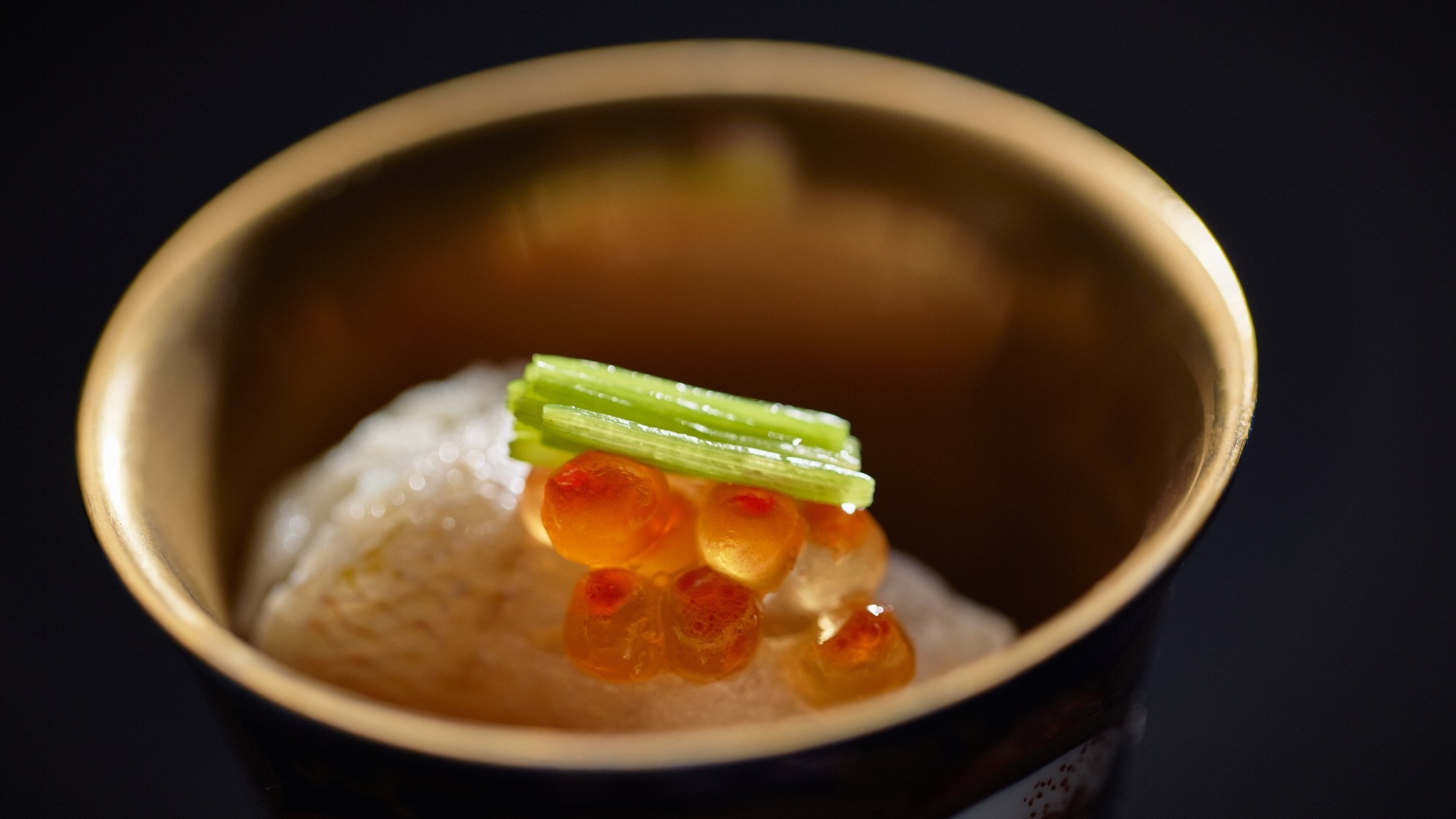 【思い出になる滞在を】花束＆ワンドリンク付アニバーサリープラン／2食付