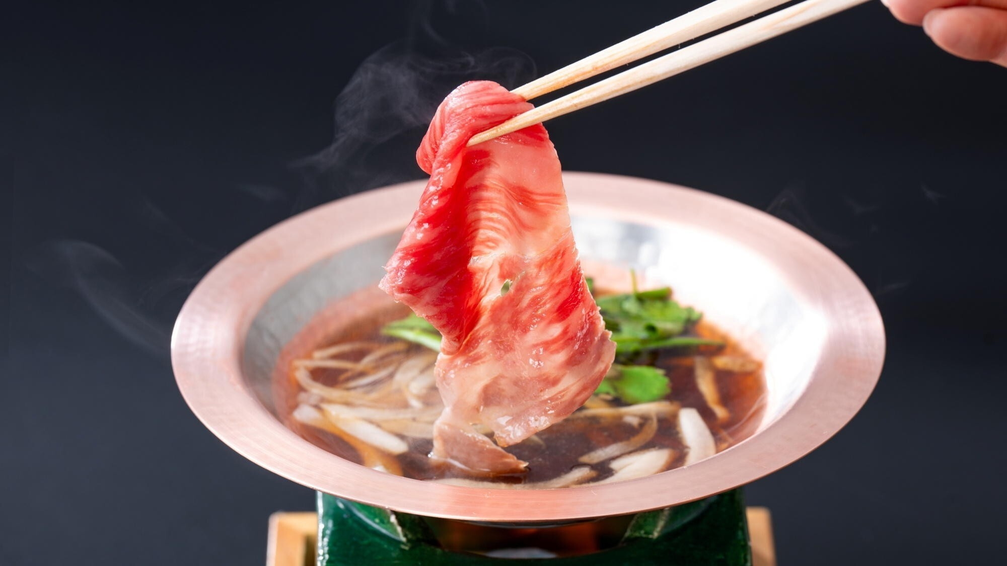 【スイートルーム限定】＜ミニバーフリー＞季の妙味を味わう基本会席　全室リビングエリア付き／2食付