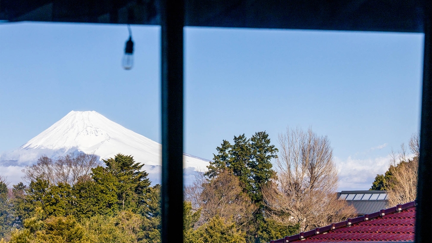 ・四季折々に変わる富士山の表情も楽しみの一つです