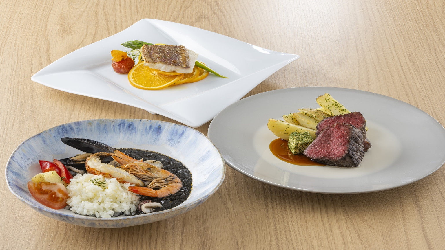 【LEPOプレミアムブッフェ/2食付】お好きなメイン料理が選べる贅沢ブッフェ〜120分フリードリンク