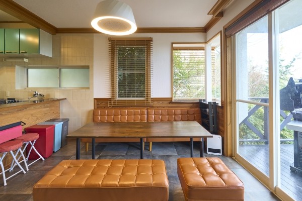 【リビング】ゆったりと過ごせる広々とした空間です