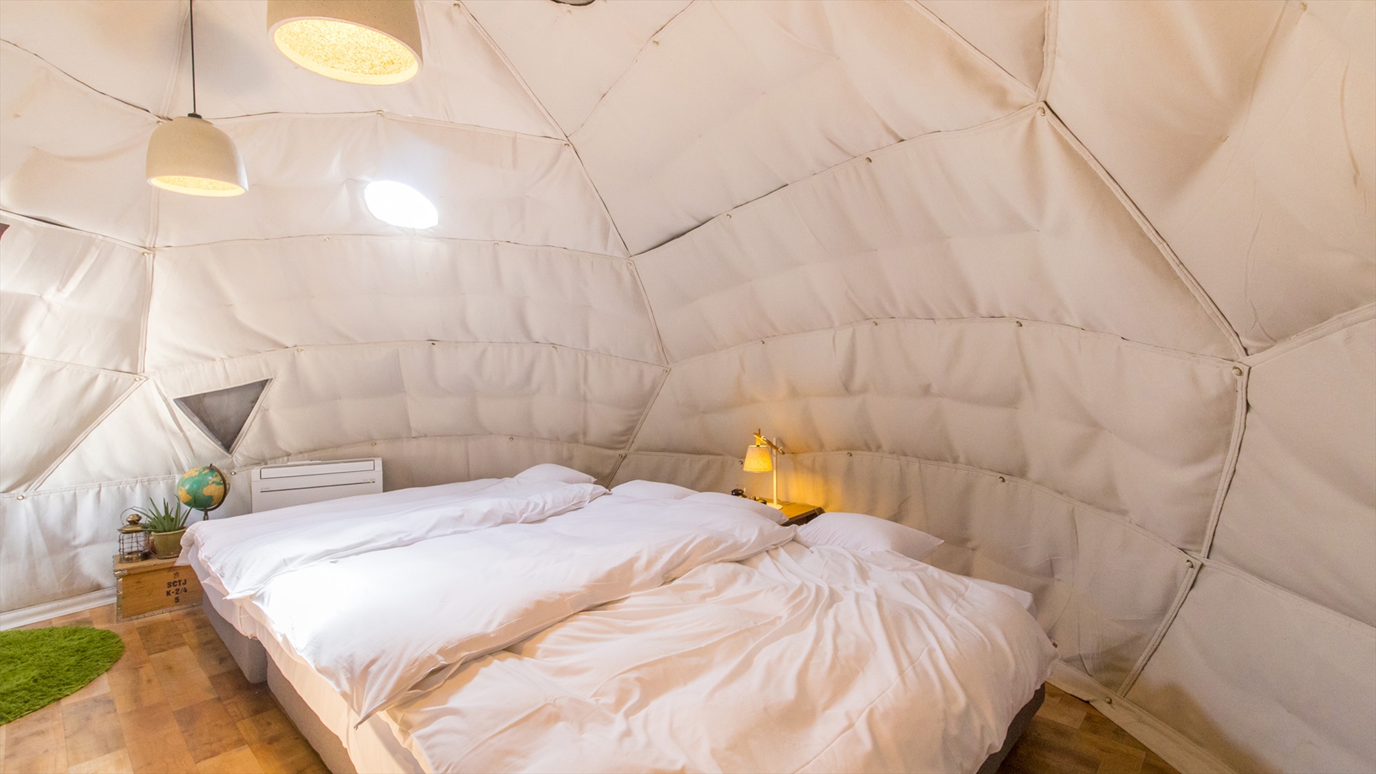 【ドーム-AIR-】 ドーム型の魅力は室内の解放感！広々とした室内でゆったりお過ごしいただけます。