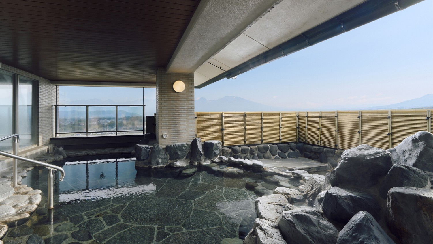 【信州の味覚☆蓼科牛BBQ】食と景色を心ゆくまで楽しむ♪ドリンクはオールインクルーシブ★／1泊2食付