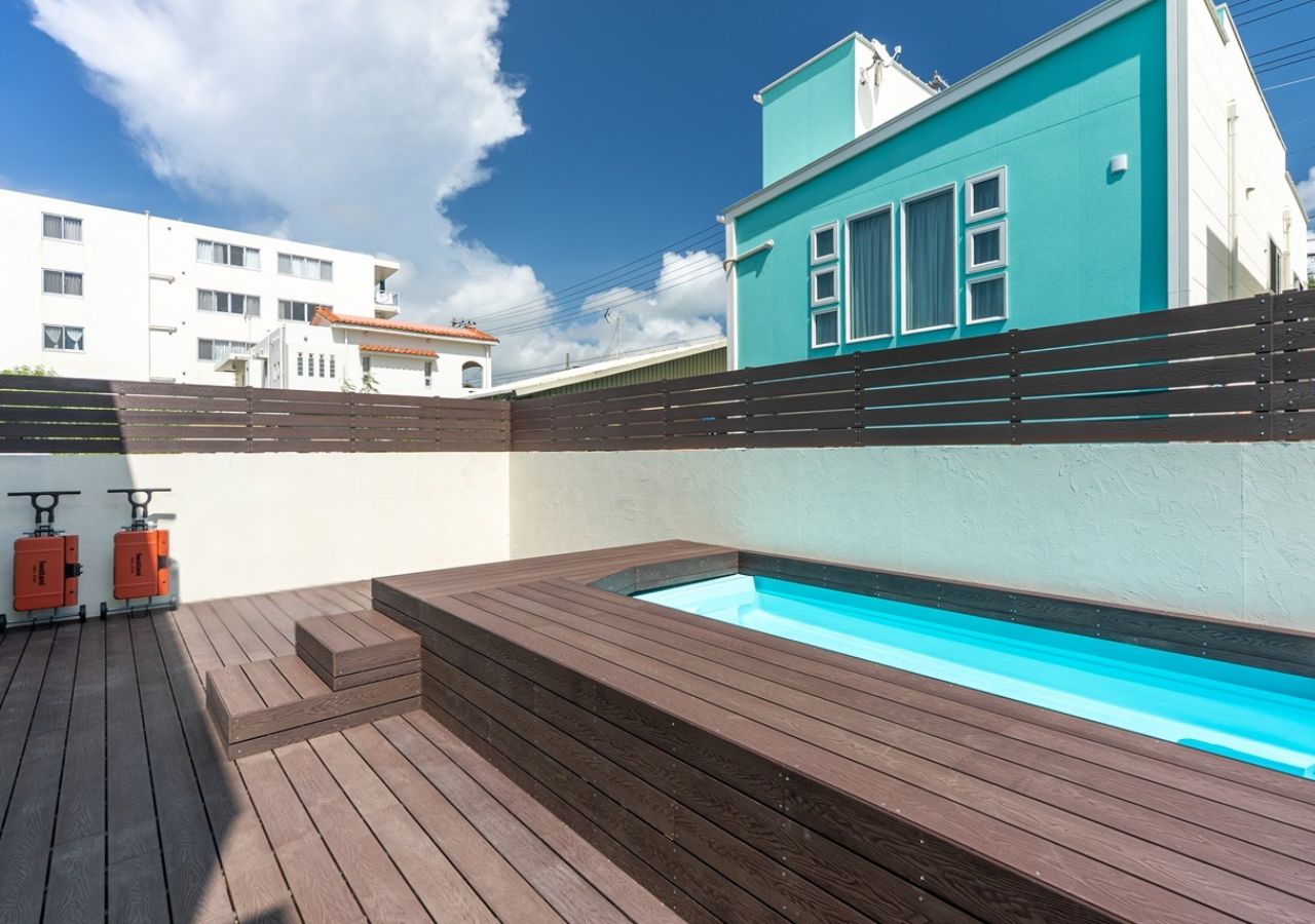 H棟：プライベートプール