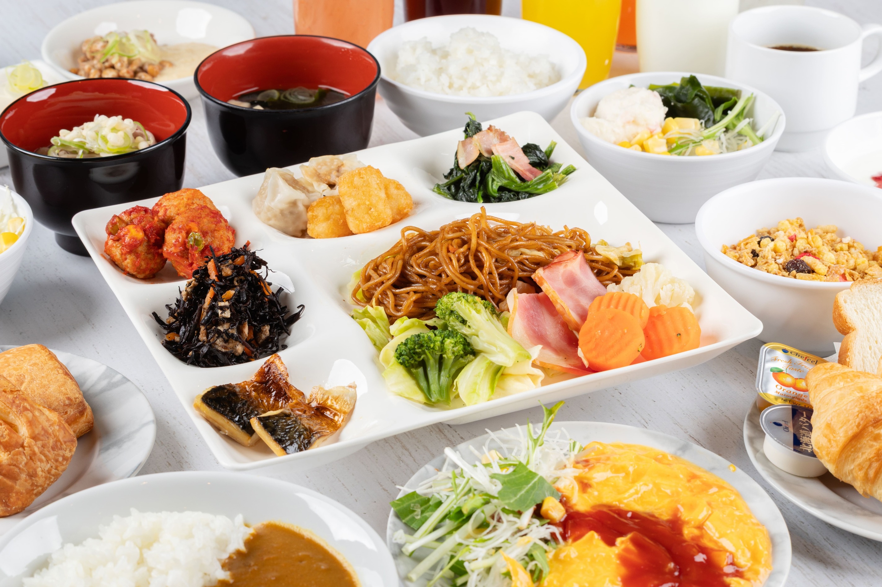 【6名1室】みんなで同じお部屋に泊まろう！3世代旅行・女子会にもおすすめ♪　朝食バイキング付き