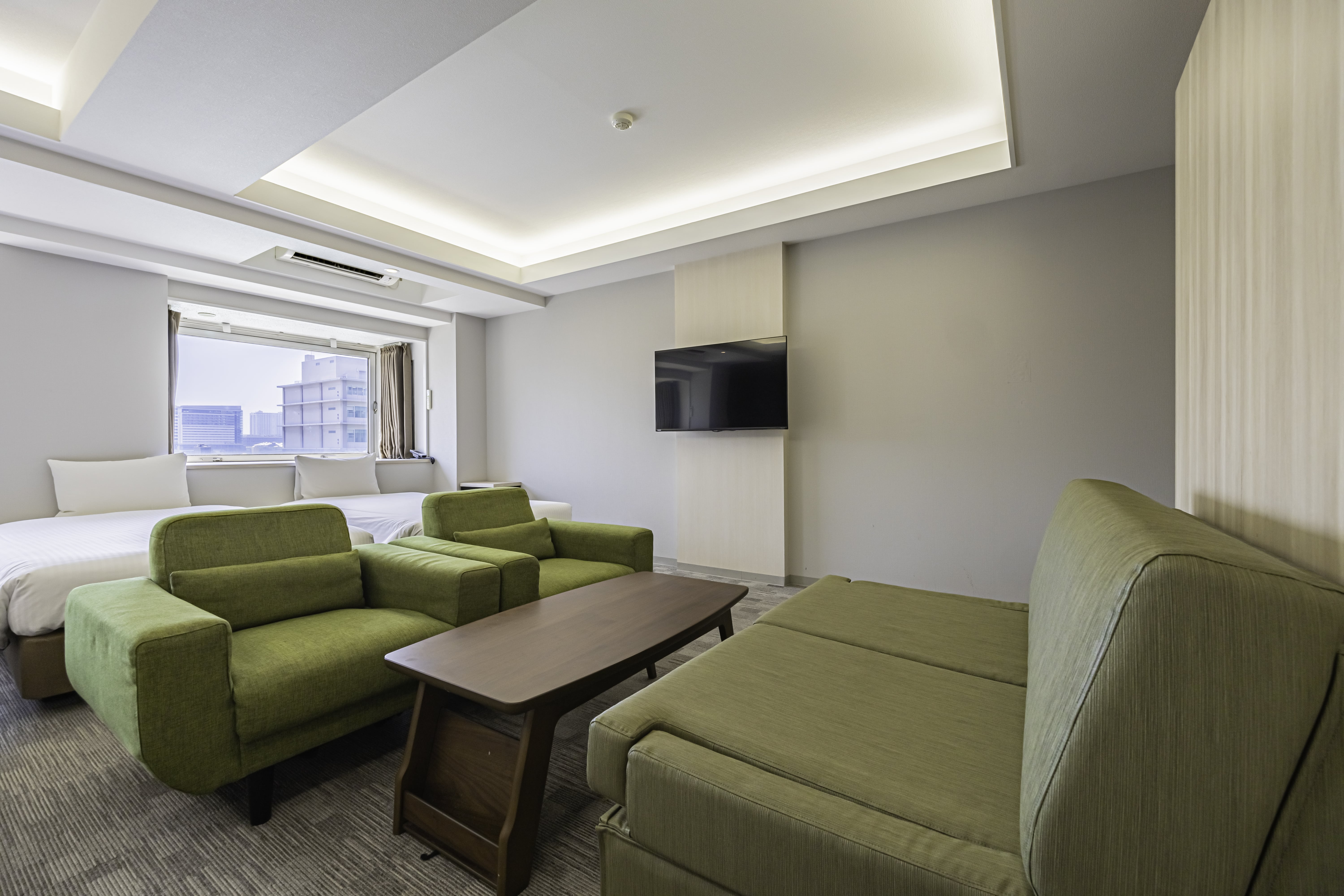 【客室一例】デラックスフォースルーム（45㎡）