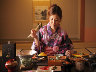 お食事はお部屋食で(離れ客室)