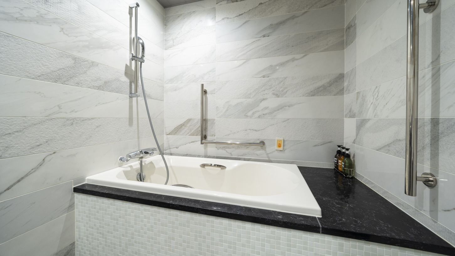 デラックスツインユニバーサルデザイン（浴槽）