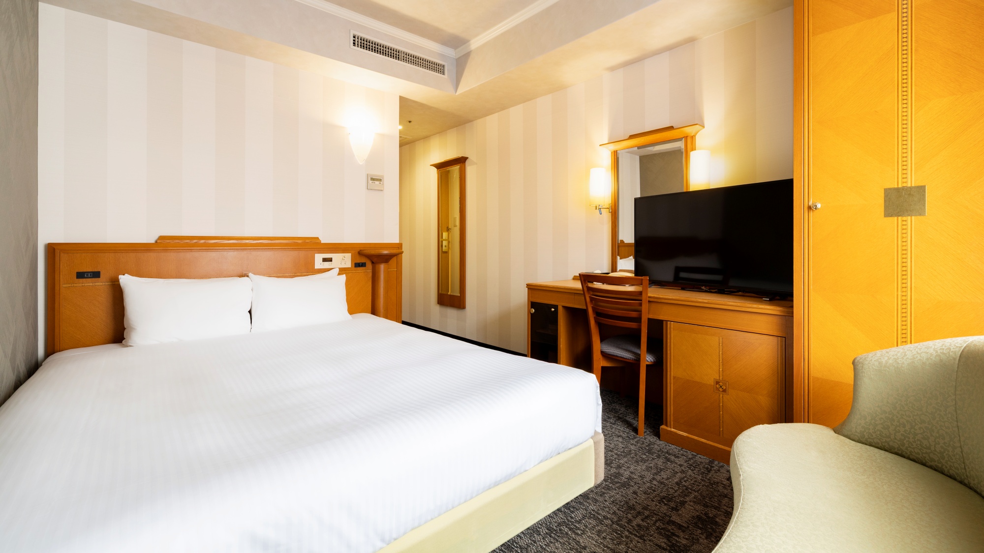 ＫＯＫＯ　ＨＯＴＥＬ　大阪心斎橋 - 写真 4