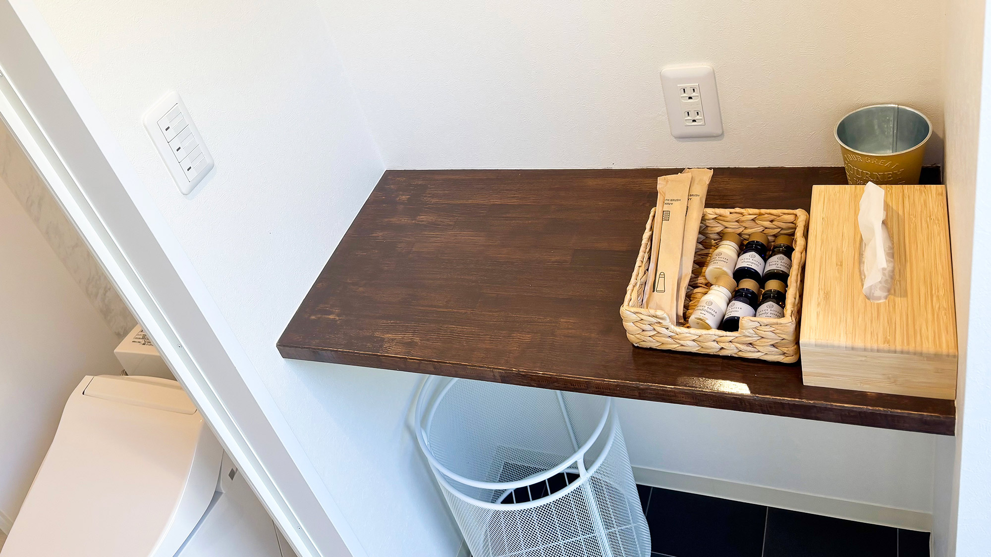 ・【ASH】タオル類・歯ブラシ・バスアメニティ・スキンケア用品など揃えております