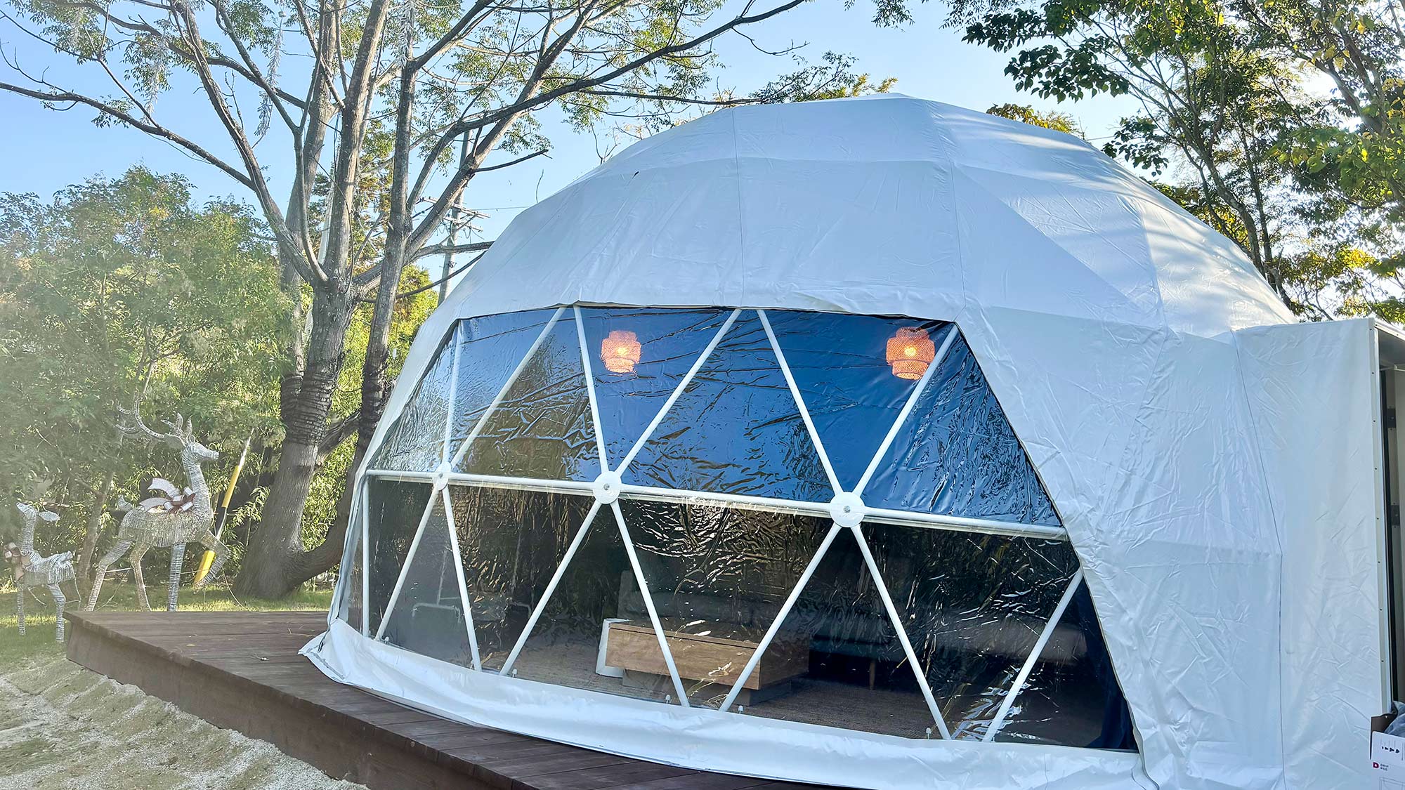 ・【ASH】窓からは夕陽・朝陽が差し込み、一歩外へ出れば星空、海風に包まれ自然を感じます