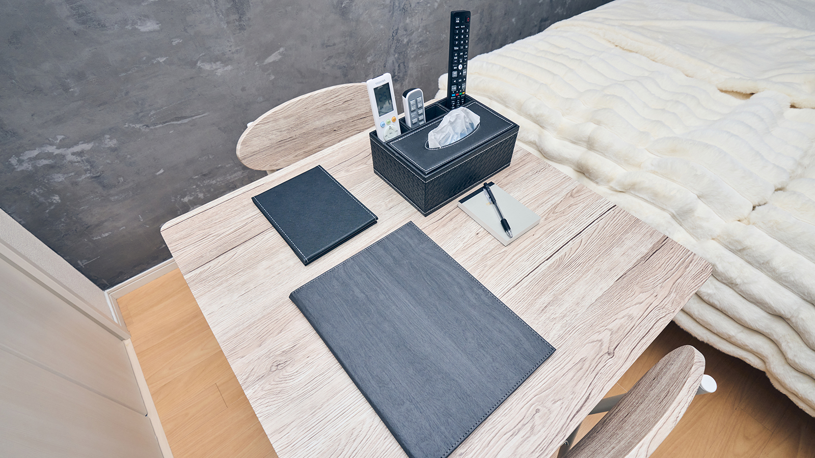 【シモンズベッド】キングベッドルーム