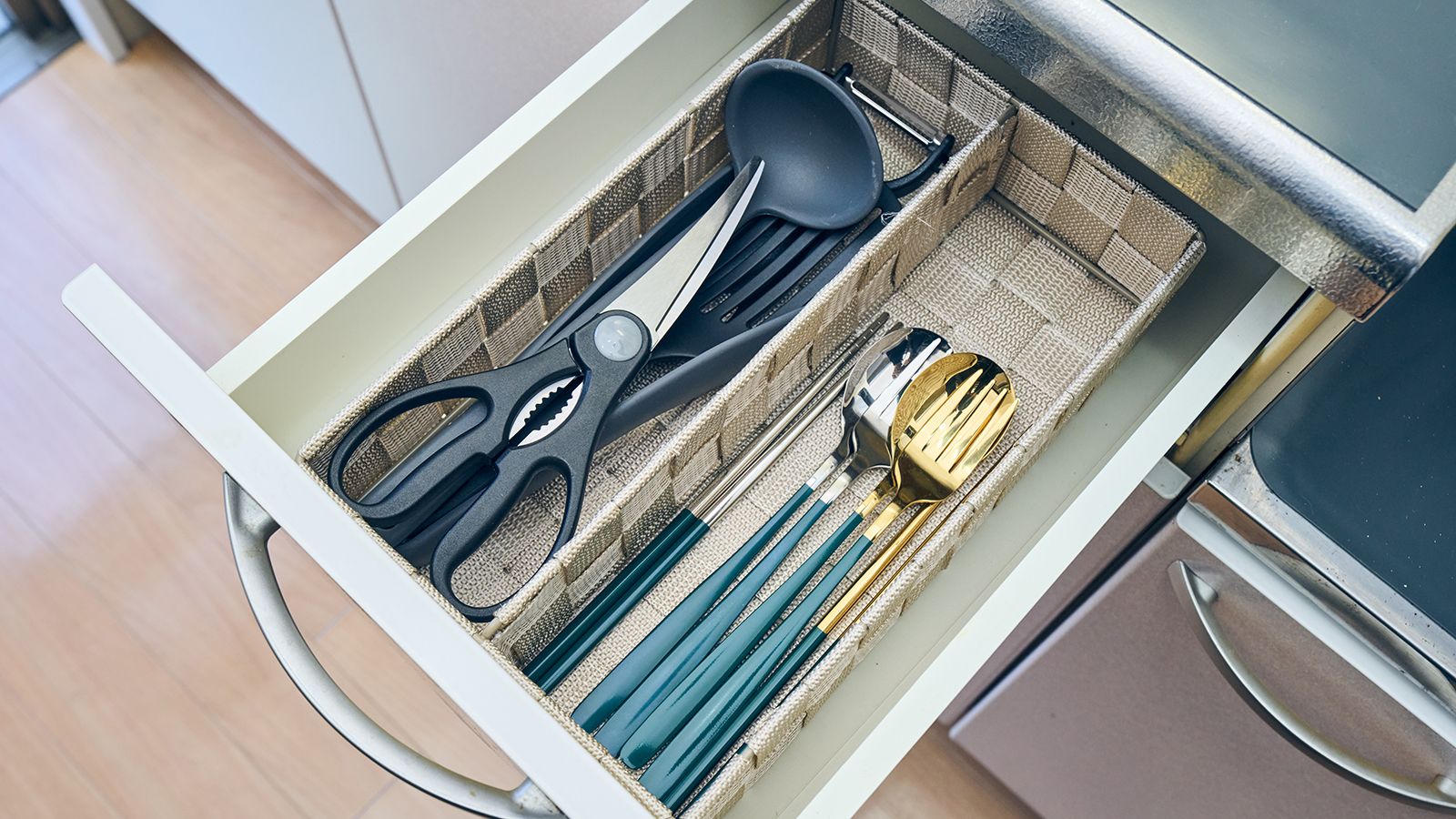 【シモンズベッド】キングベッドルーム