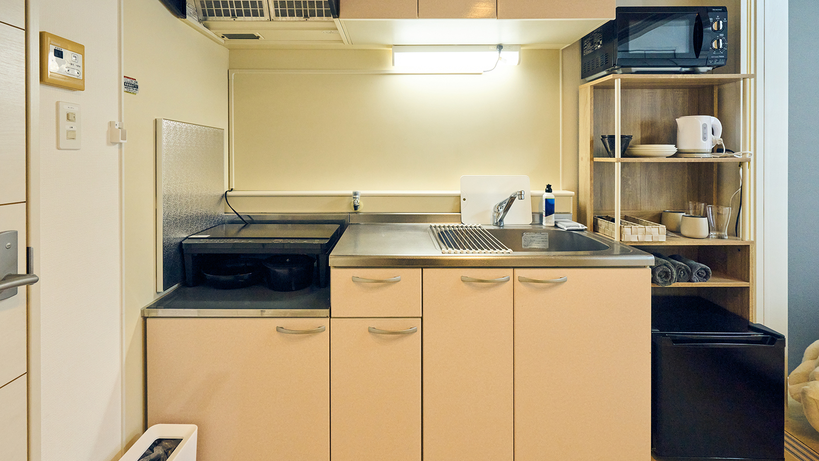 【シモンズベッド】キングベッドルーム