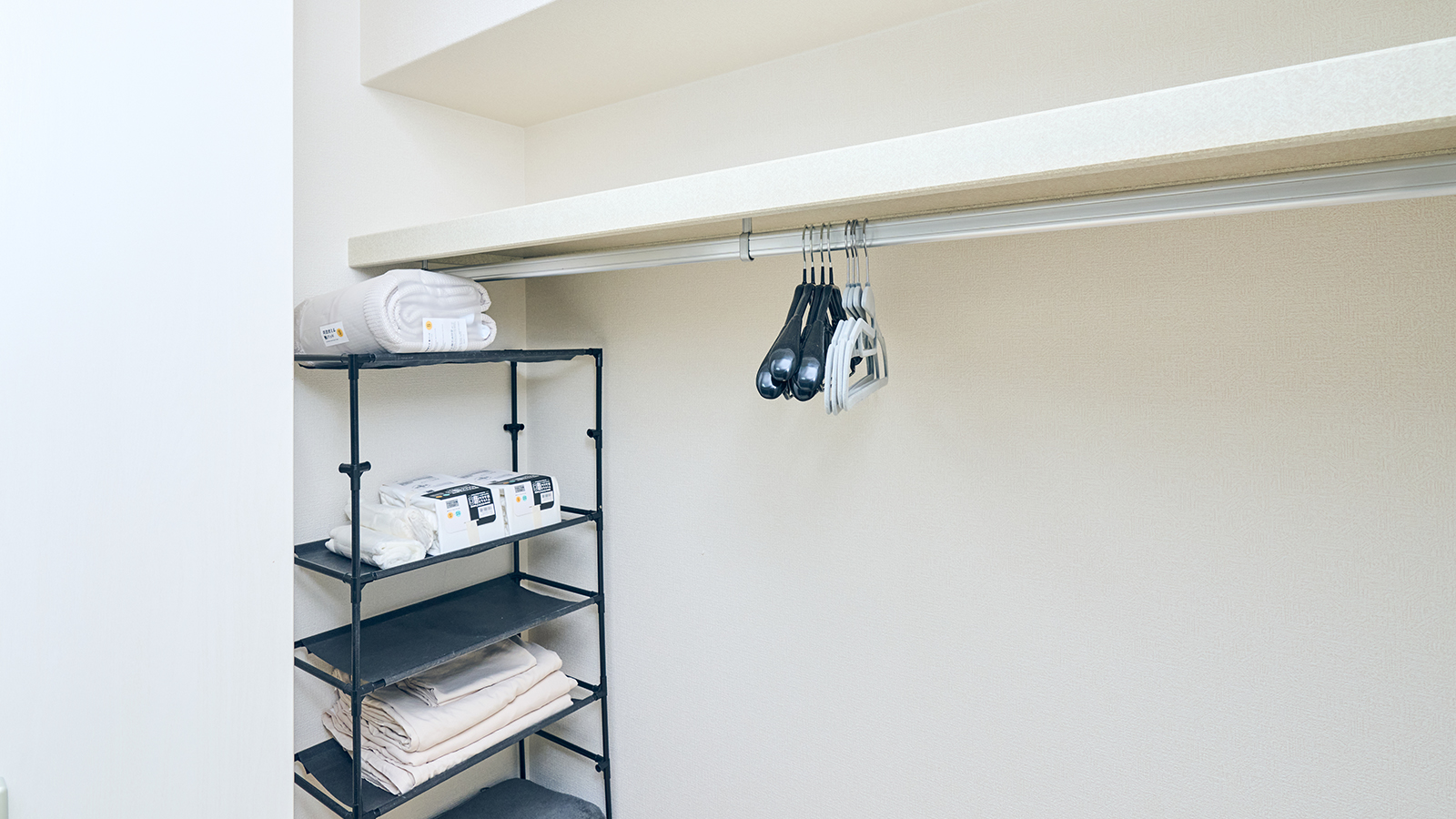 【シモンズベッド】キングベッドルーム