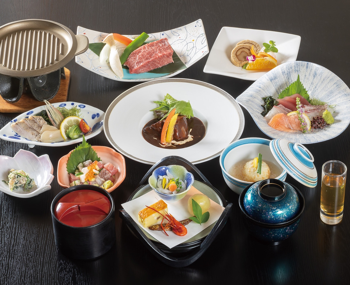 冬季限定「華やぎ」お造り4点盛り・宮崎牛の赤身ステーキ・県産和牛の赤ワイン煮込みなど