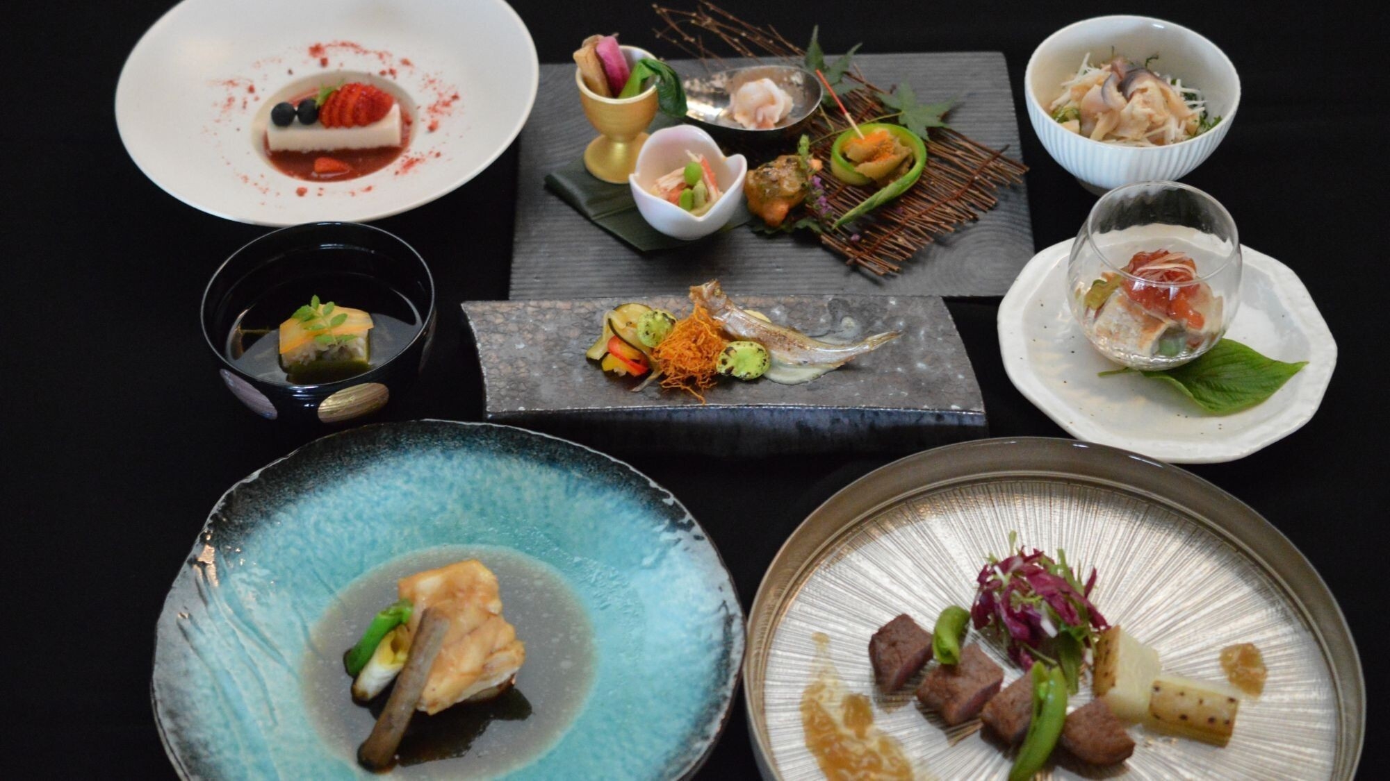【さき楽】30日前迄のご予約でお得◆＜基本＞北海道と全国各地の旬食材を堪能「創作和食会席」