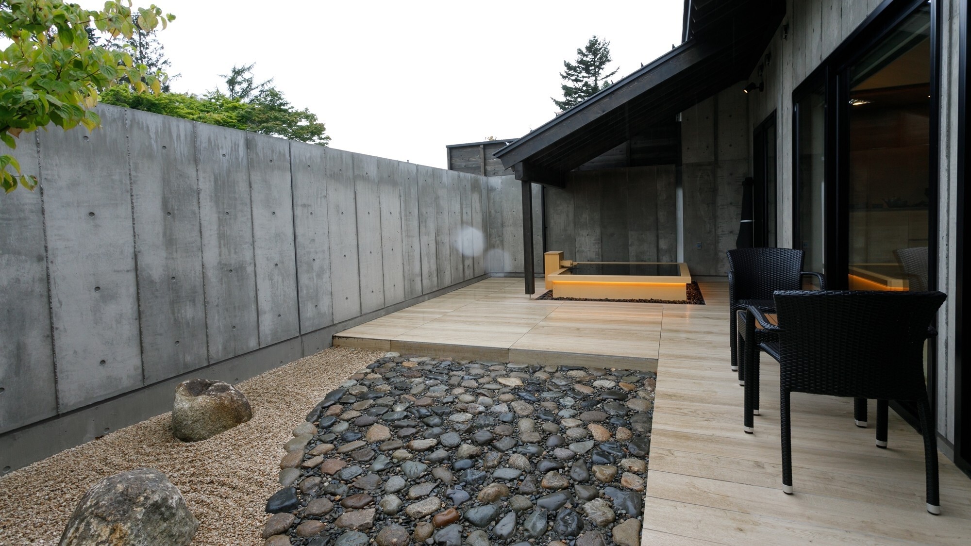 【源泉かけ流し露付】エグゼクティブツイン