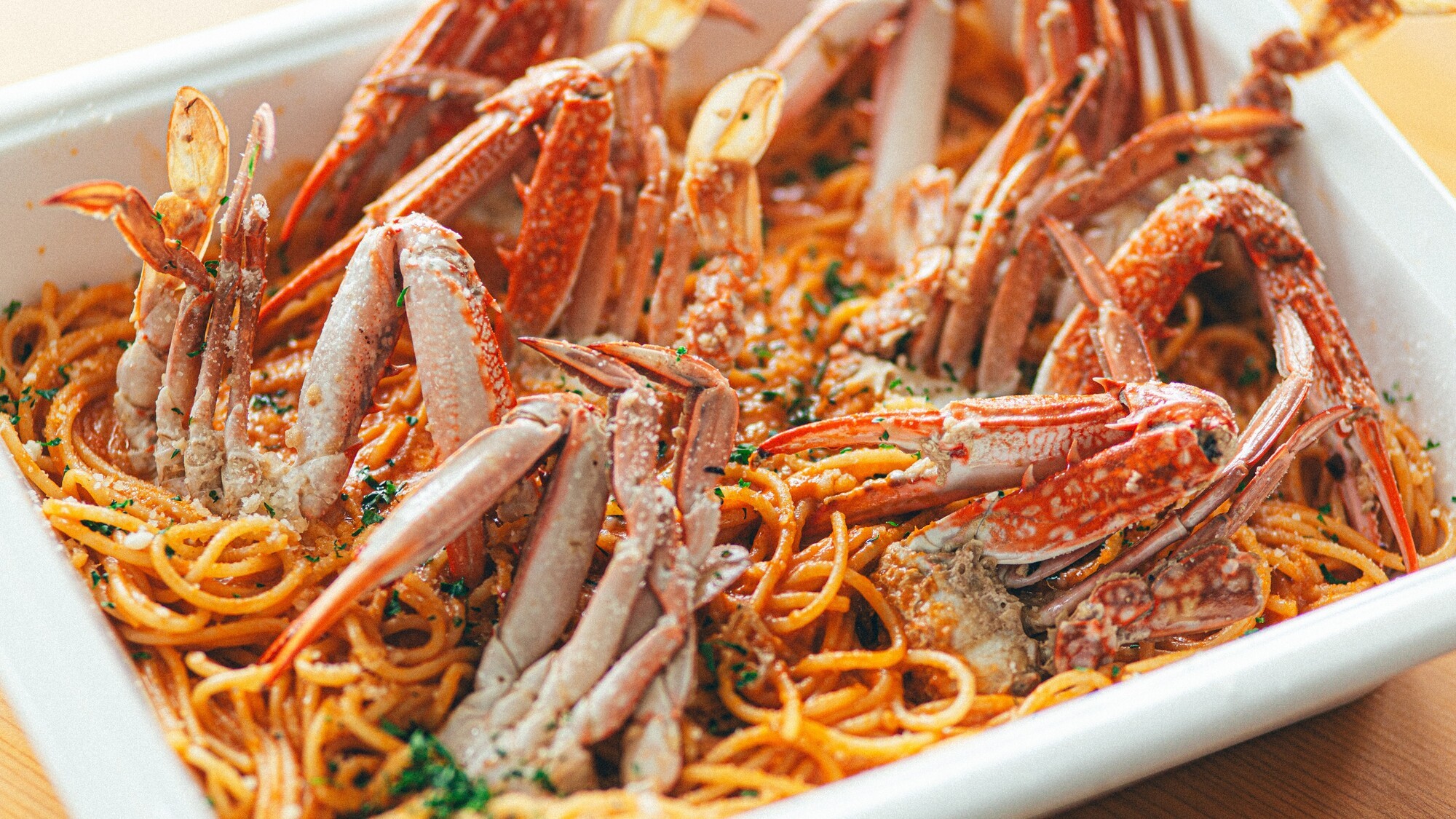 ワタリガニのパスタ（季節メニュー）