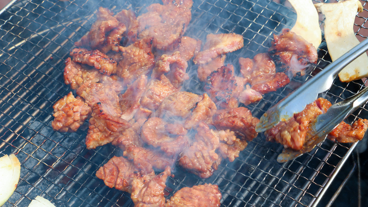 【BBQ機材付】貸切コテージで本格アウトドア！食材持込みOK★ファミリーBBQ＆焚き火で思い出づくり