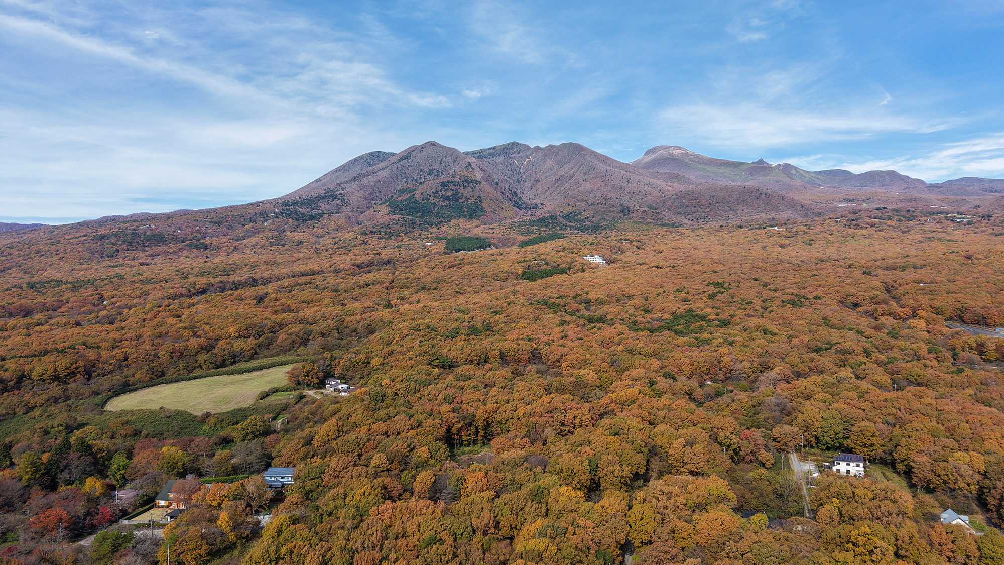 #周辺　宿の周辺は紅葉の名所がたくさん！