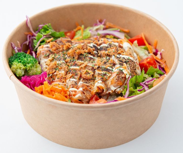 土曜チキンオーバーライス