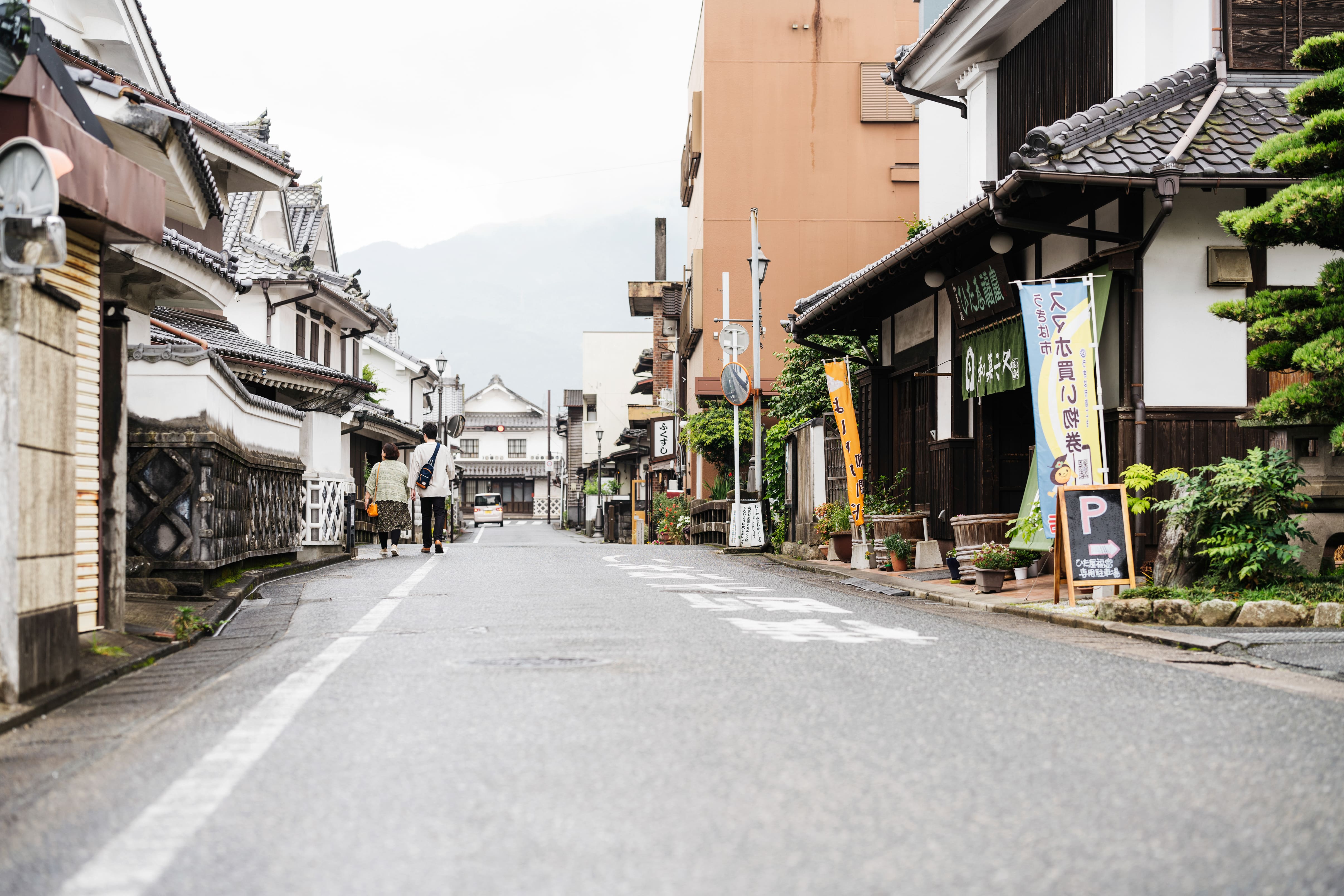 【風景】白壁の街並み