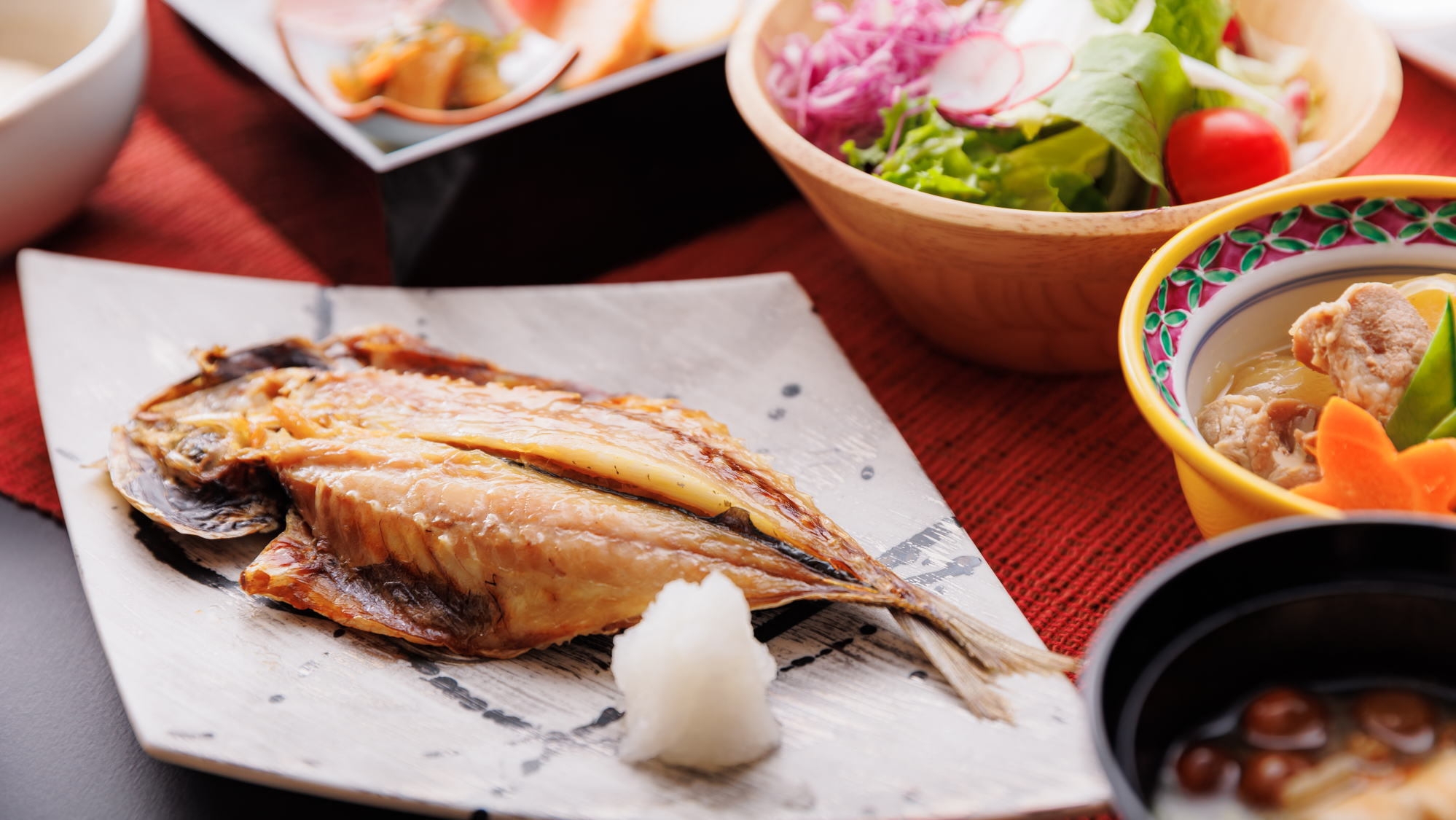 【朝食付き】〜契約農家から食材を取り寄せ〜季節の食材を味わう極上の朝食「1泊朝食付きプラン」